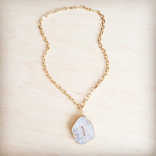 **Matte Gold Gilded Agate Pendant on Gold Chain Necklace 257kl