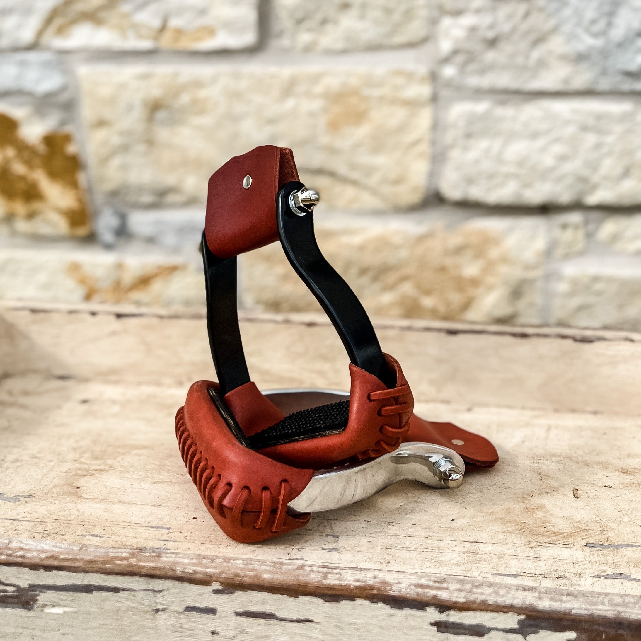 AJ Tack Aluminum Barrel Racing Stirrups Tanned Leather Tread