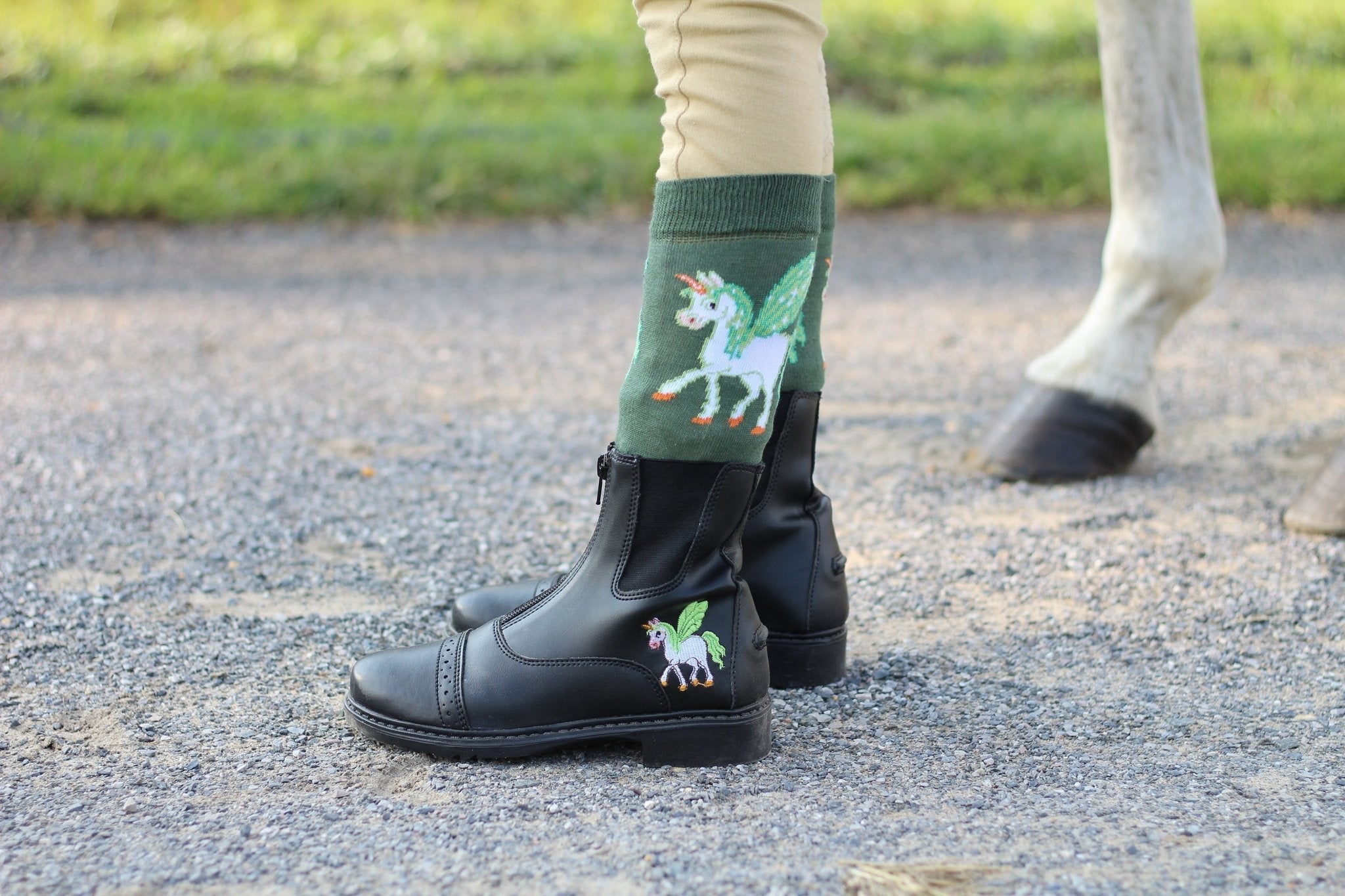 TuffRider Childrens Unicorn Front Zip Paddock Boots Black