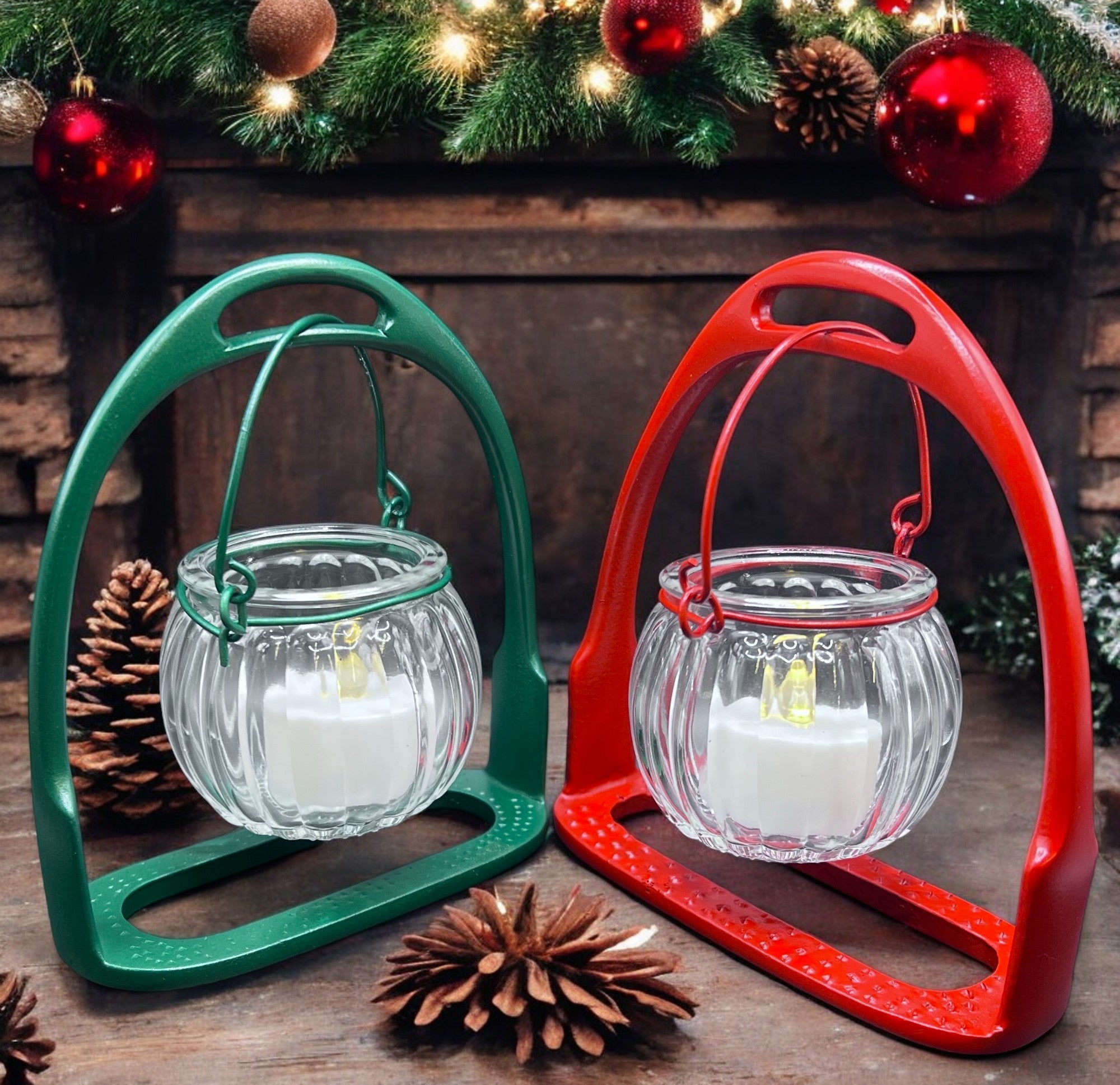 English Stirrup Candle Lights - Green