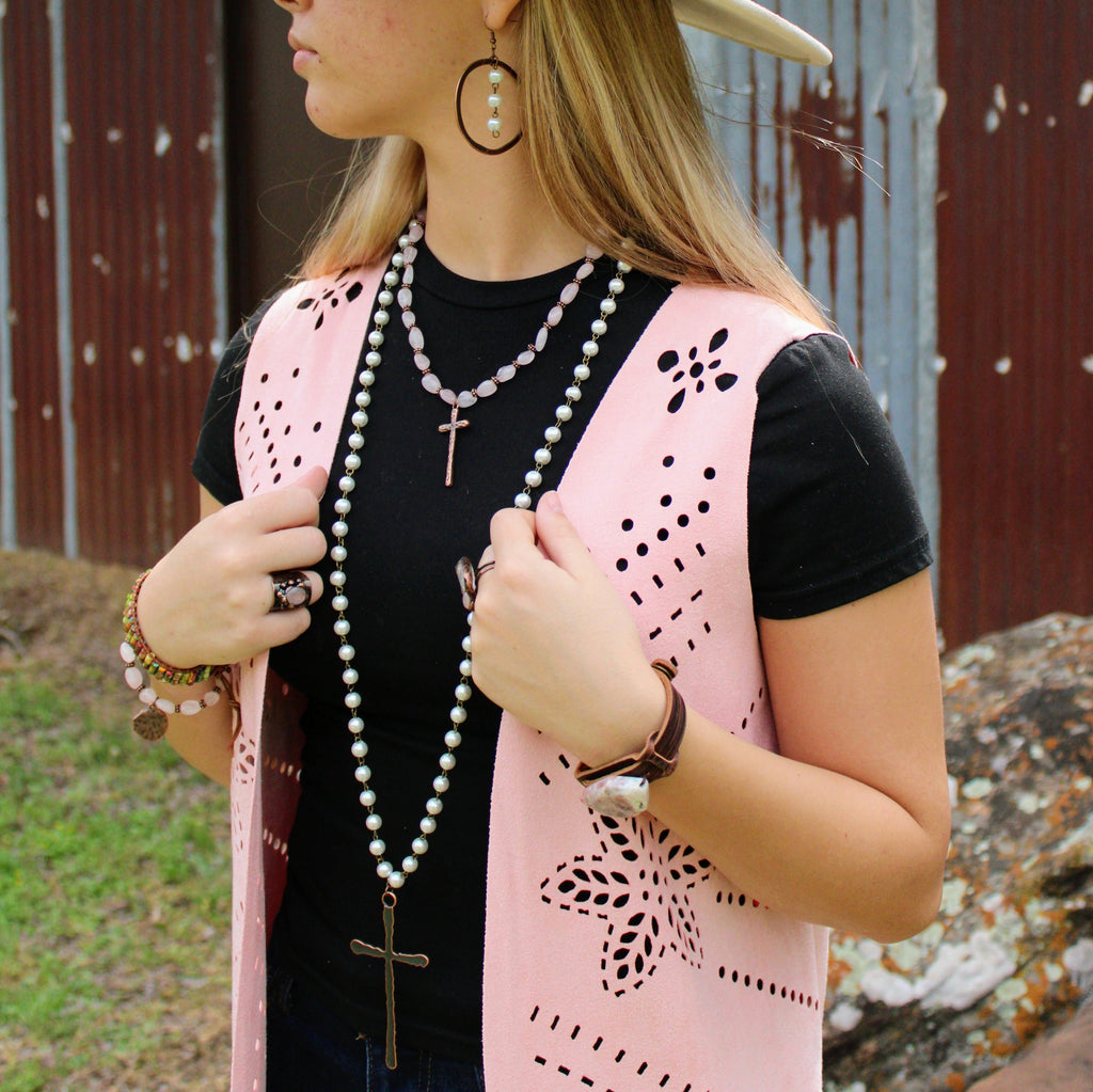 Pearl Long Beaded Necklace with Antique Copper Cross 255t