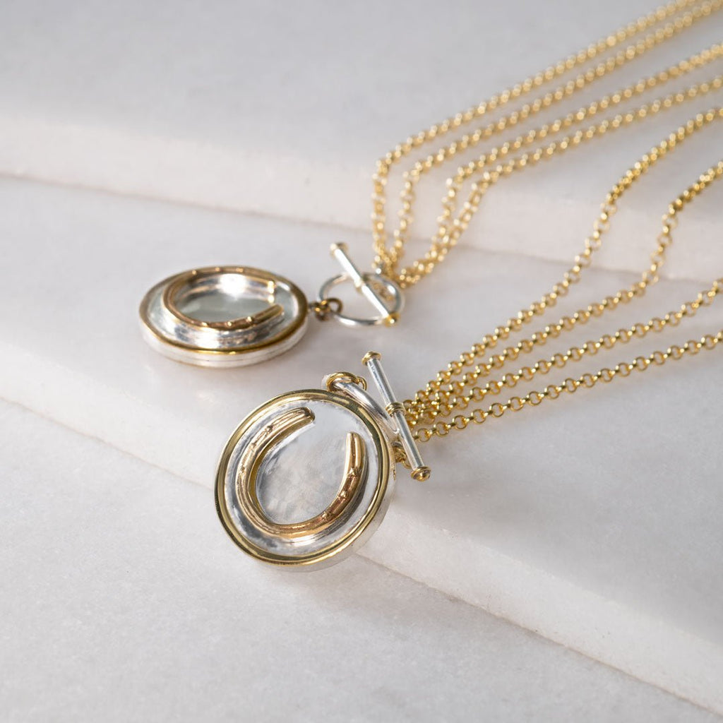 Cody - Double Sided T-Bar Horseshoe Charm Necklace