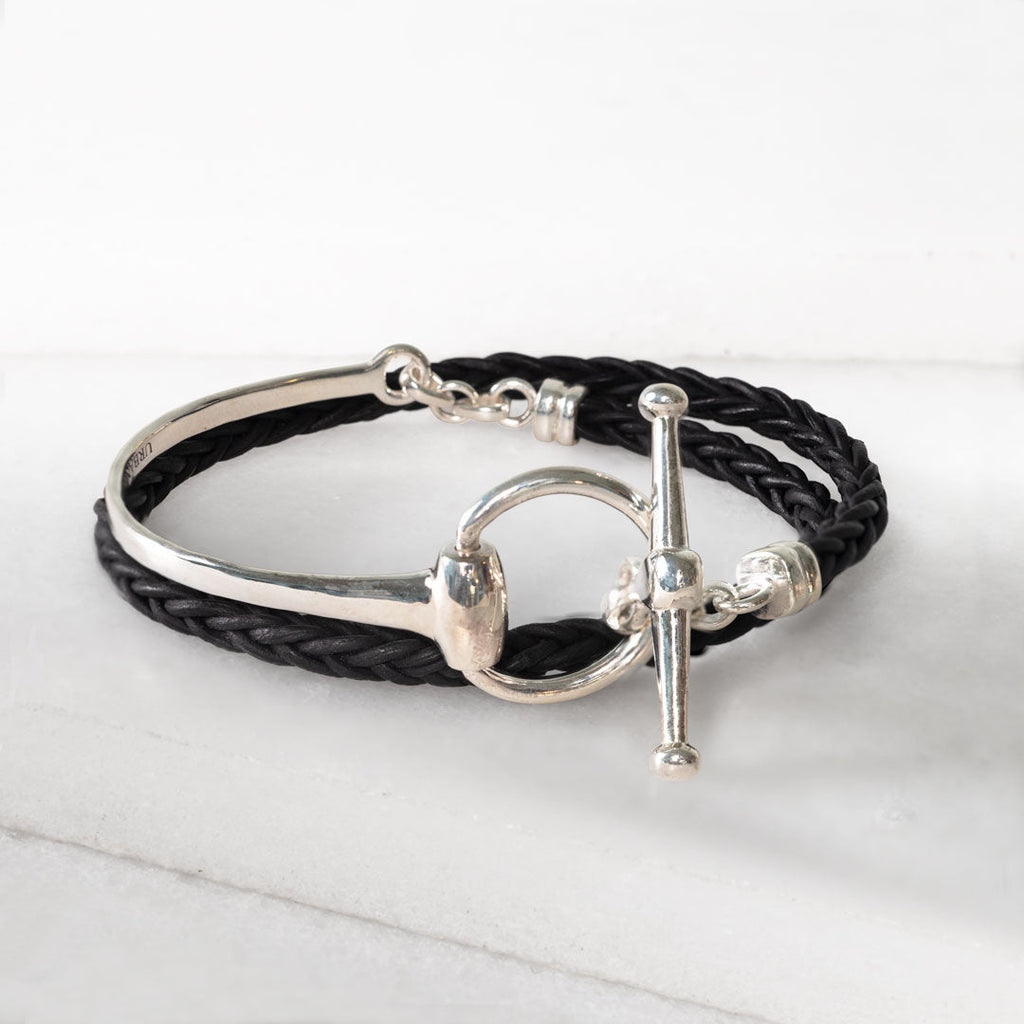 Odeza - Horse Bit Toggle Equestrian Necklace Black and Silver