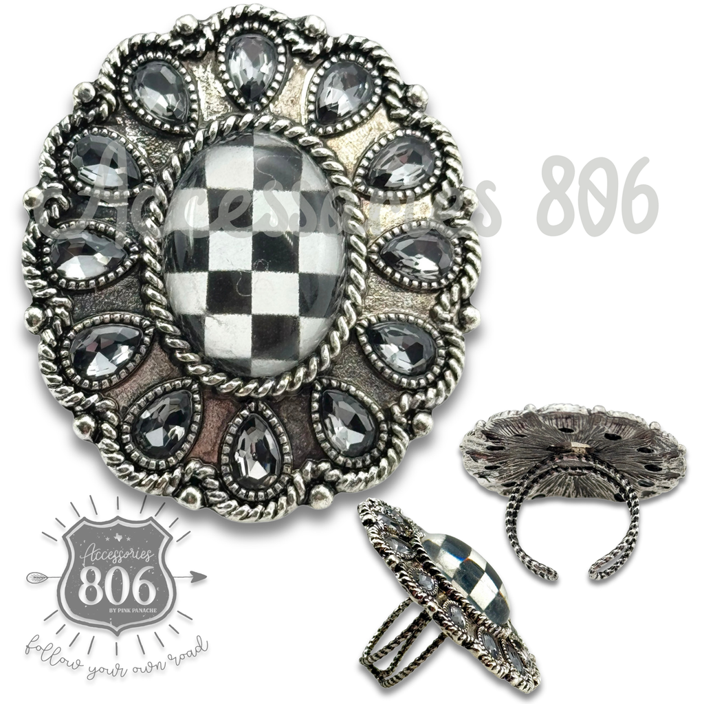 Western oval rhinestone ring with checkerboard inlay